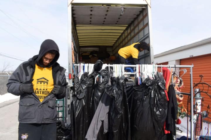Pantheon Moving crew providing labor only loading service in Kansas City