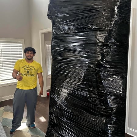 Pantheon Moving crew working together efficiently on a Kansas City moving job